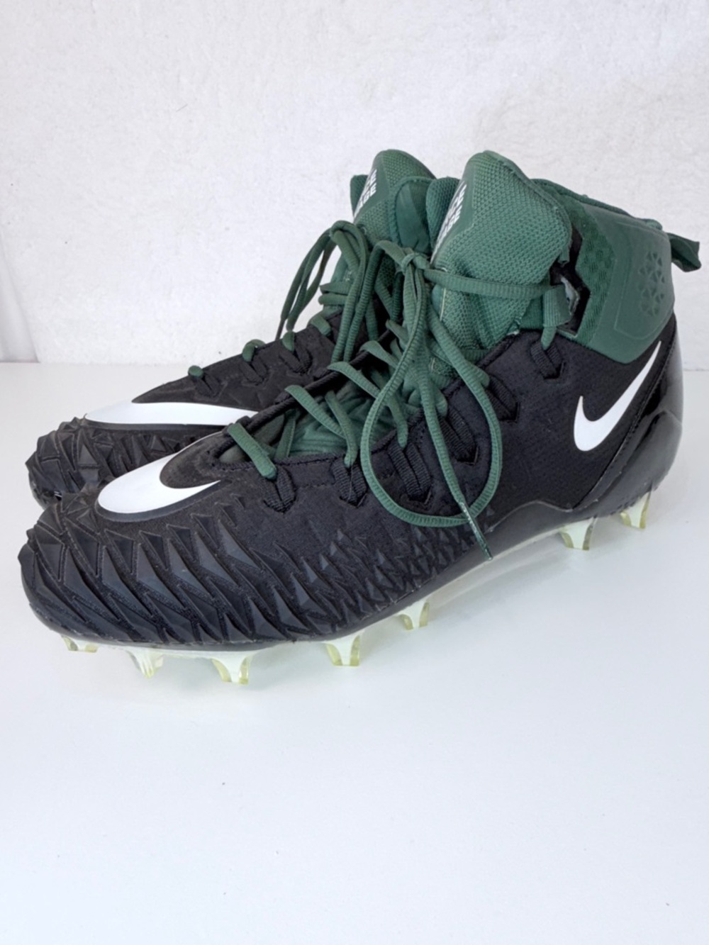 Nike Force Savage Pro TD Football Cleats Black Green Mens 13.5 NWT Sports